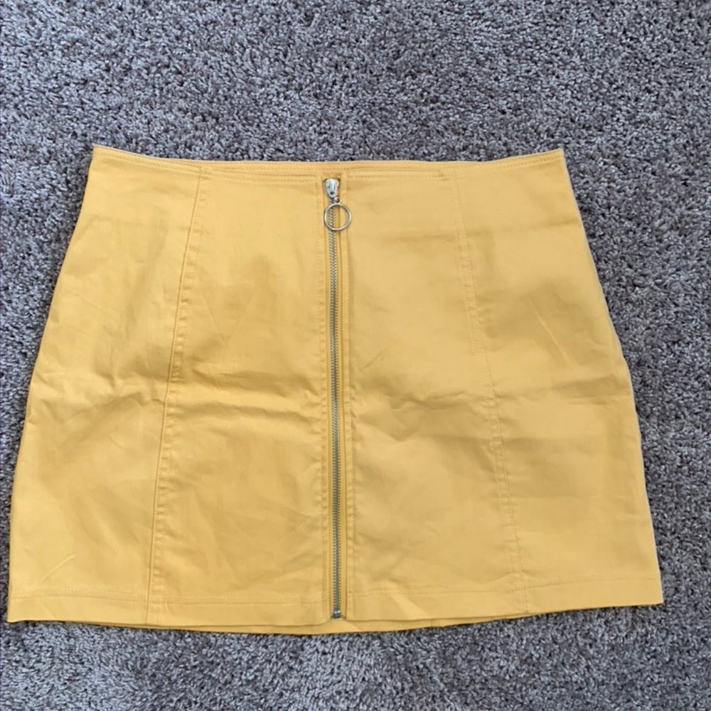 Zip-up Skirt